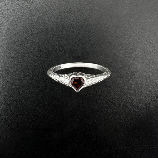 Red Garnet Textured Heart | Ring