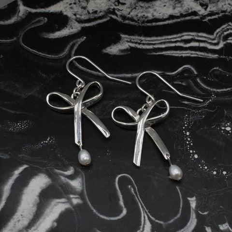 Bow and Pearl Dangle | Earrings