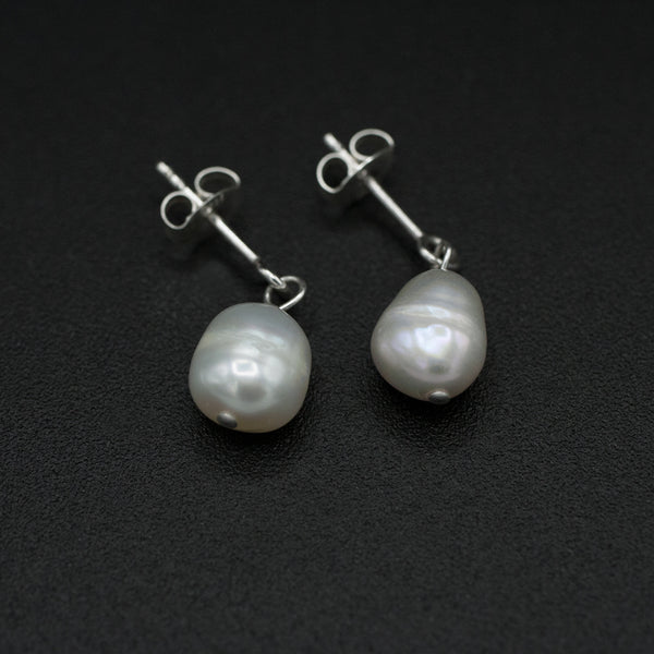 Pearl Drop Stud | Earrings